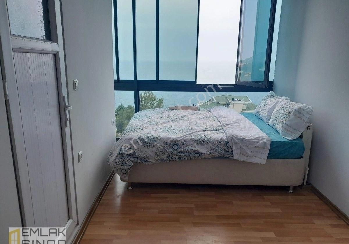 Sinop Merkez Zeytinlik Kiralık Daire EmlakSinop'tan Zeytinlik Mahallesi'nde Sezonluk Faturalar dahil Kiralık Daire