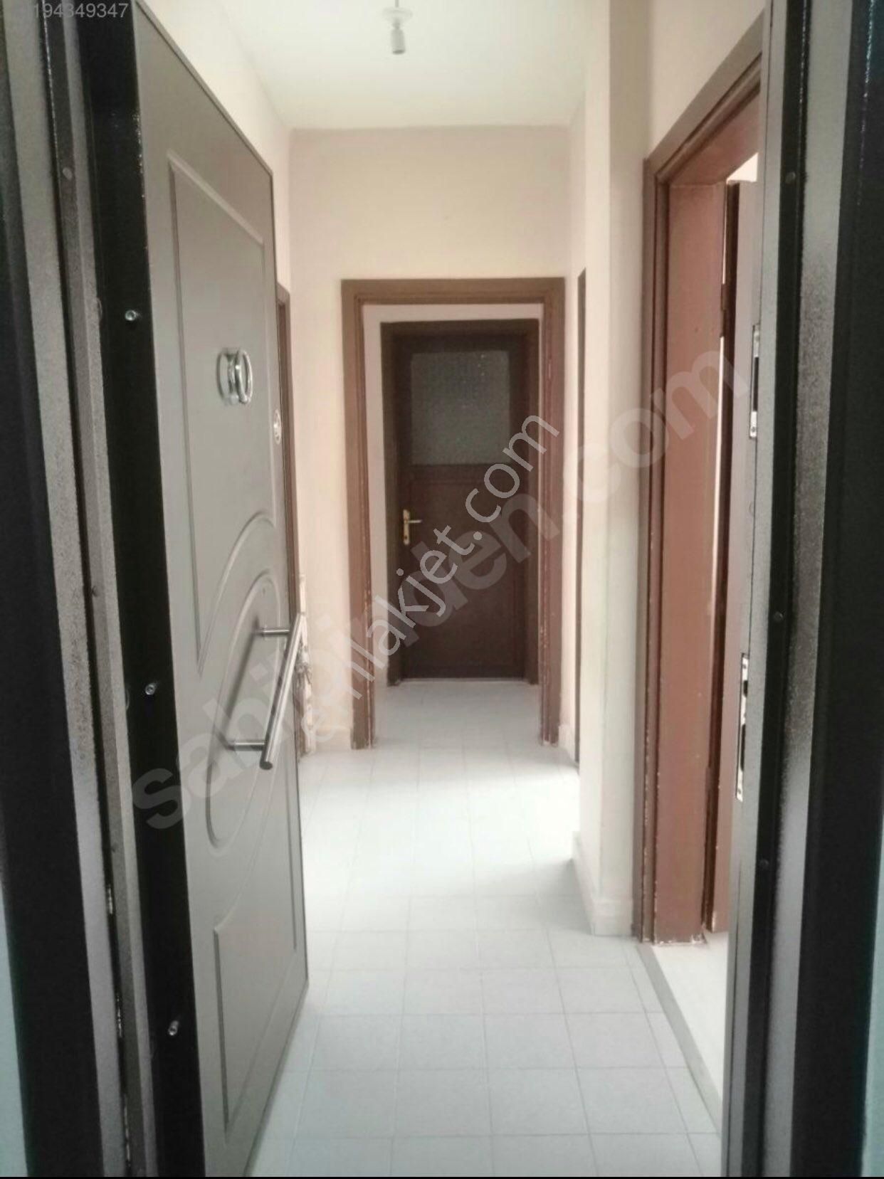 Sultangazi 50. Yıl Kiralık Daire 50.YILDA 2+1 MEMURA KİRALIK DAİRE