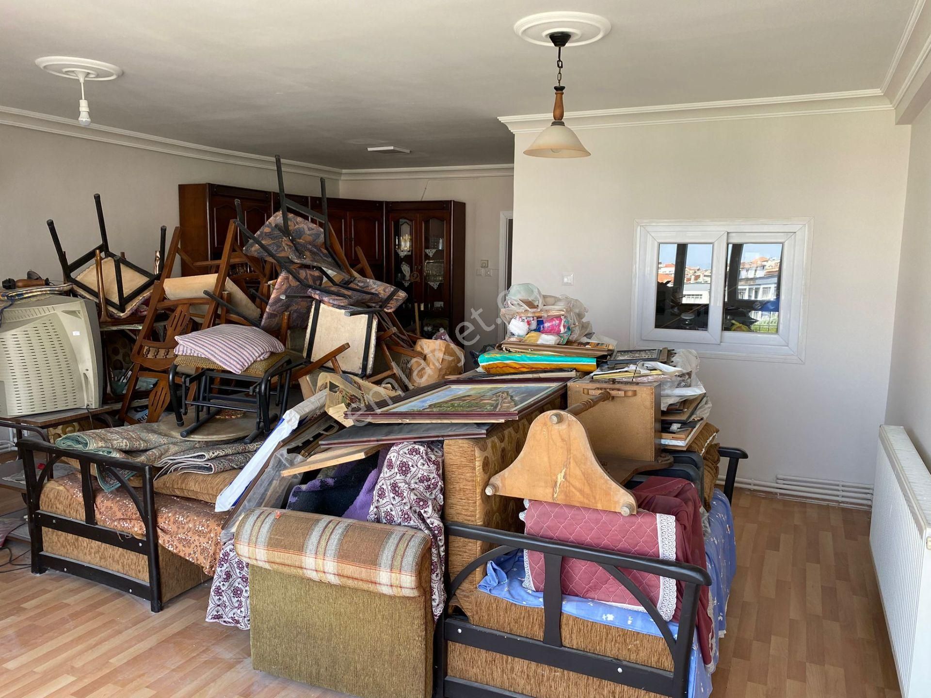 Bahçelievler Cadde Üzeri Çift Cephe Asansörlü Otoparklı 3+1 - Görsel 9