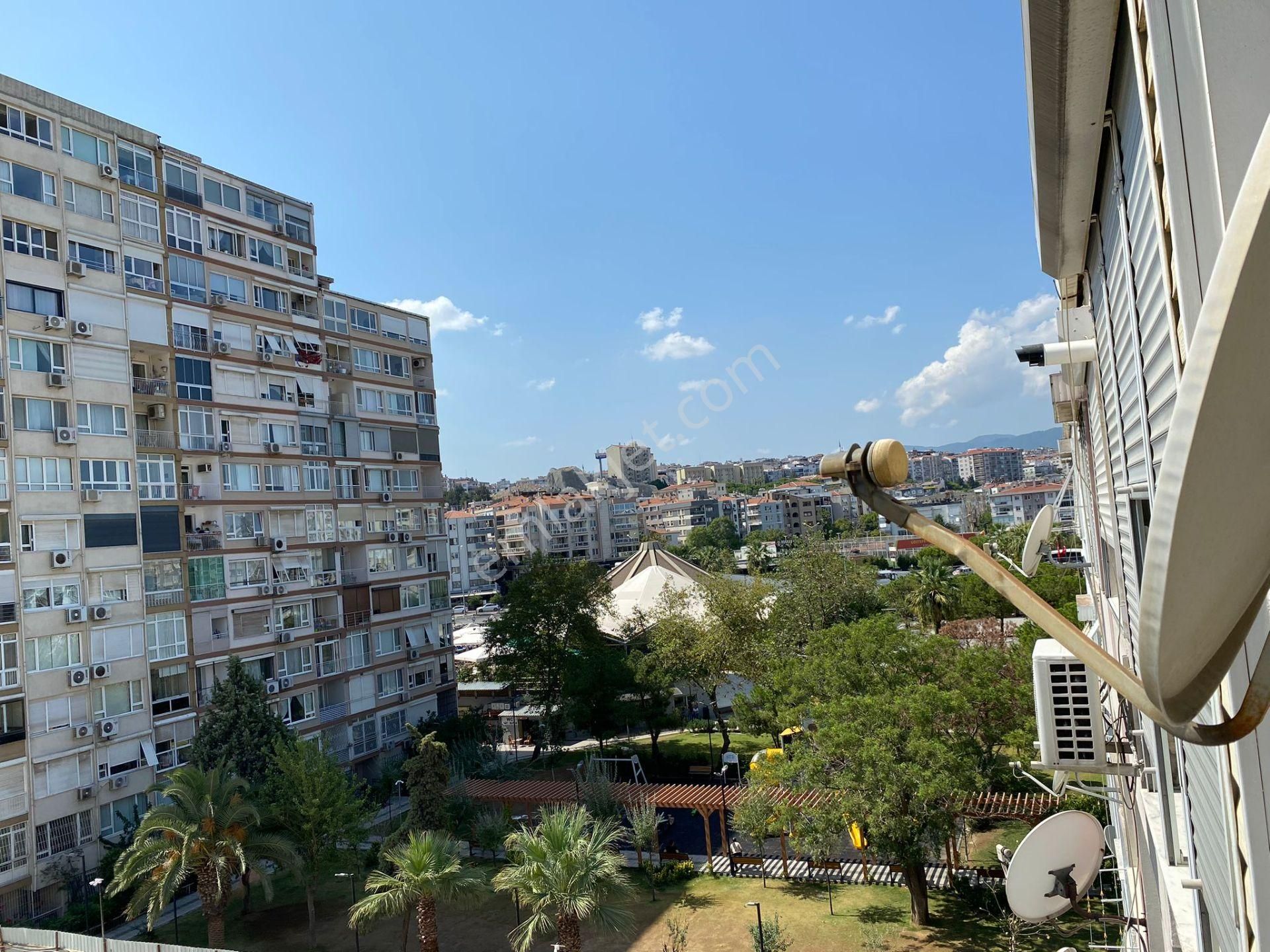 Bahçelievler Cadde Üzeri Çift Cephe Asansörlü Otoparklı 3+1 - Görsel 14