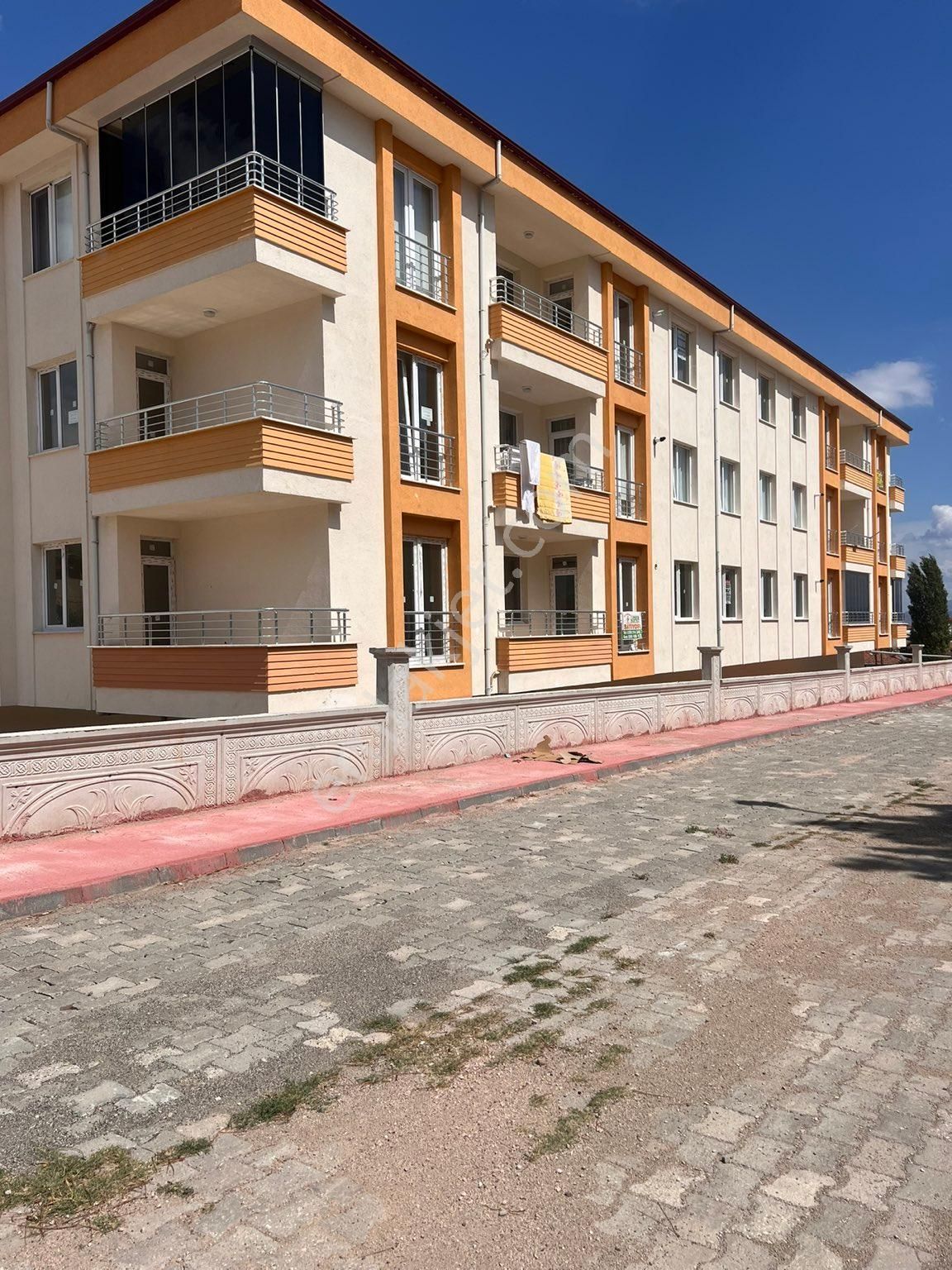 Merzifon Sofular Kiralık Daire Çınar Emlak’tan Kiralık Sıfır Daireler