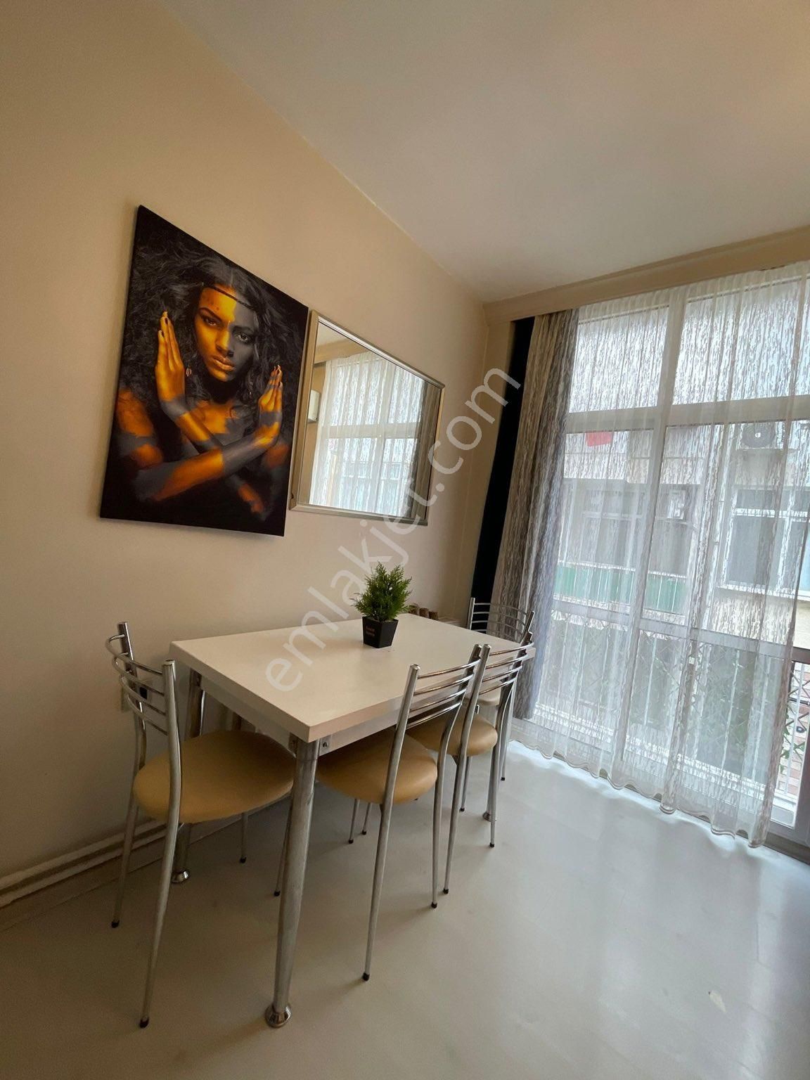Denize Yürüme Mesafesinde Full Eşyalı Lüks Daire - Görsel 4