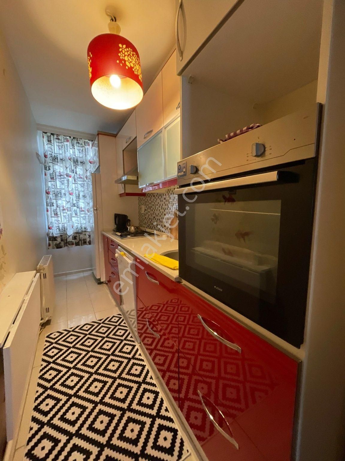 Denize Yürüme Mesafesinde Full Eşyalı Lüks Daire - Görsel 2