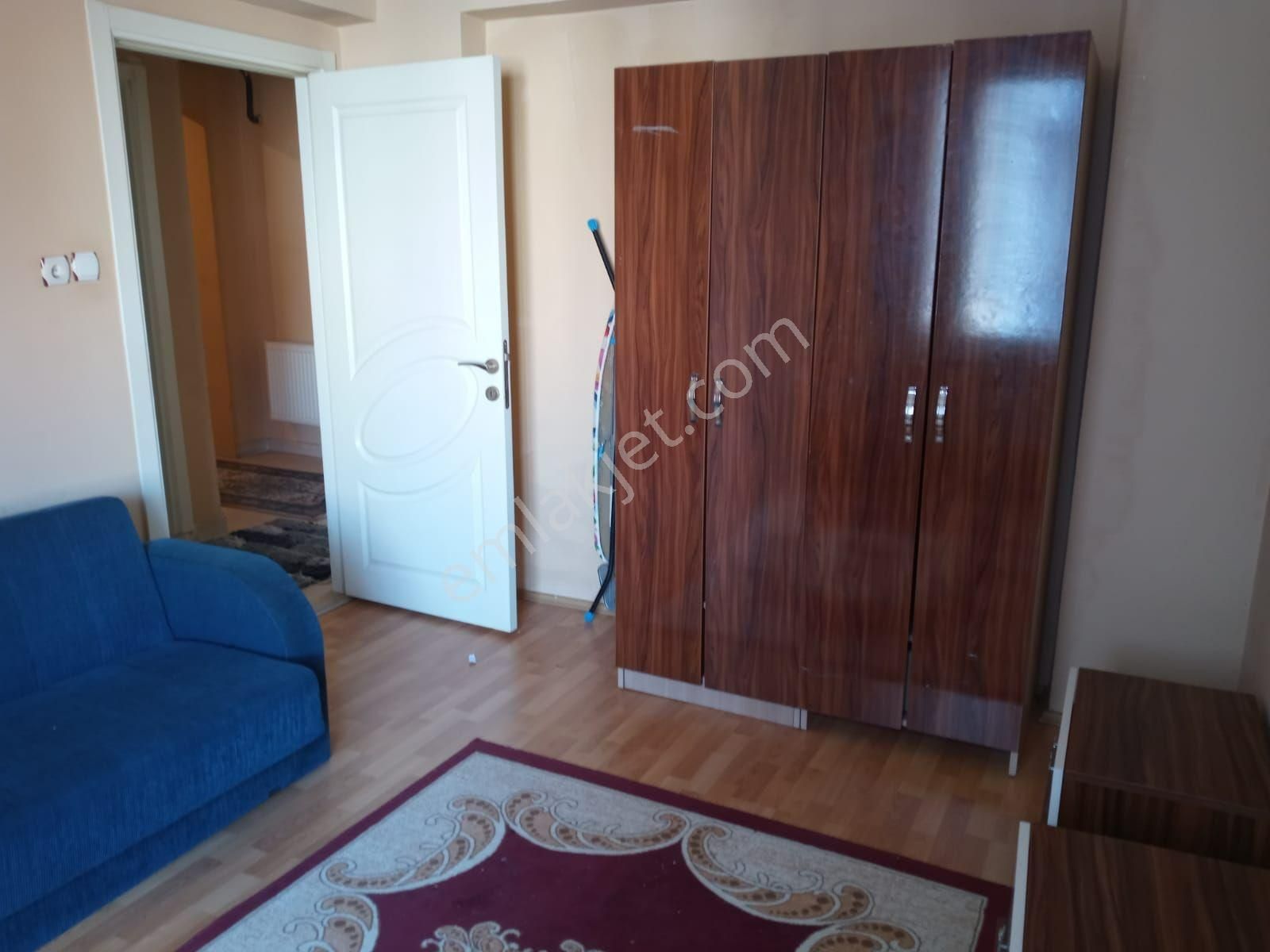 Kırklareli Merkez Karakaş Satılık Daire  MERKEZİ KONUMDA 2+1 DAİRE