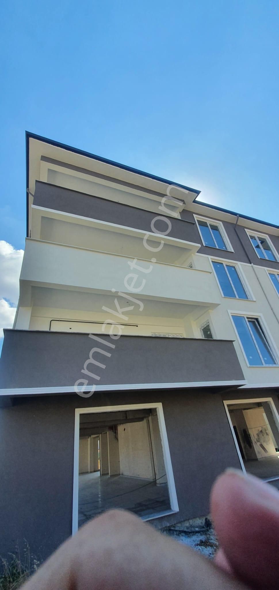 Süleymanpaşa Zafer Satılık Daire  SÜLEYMANPAŞA ZAFER MAH.DA-E  3+1 SATILIK SIFIR DAİRE