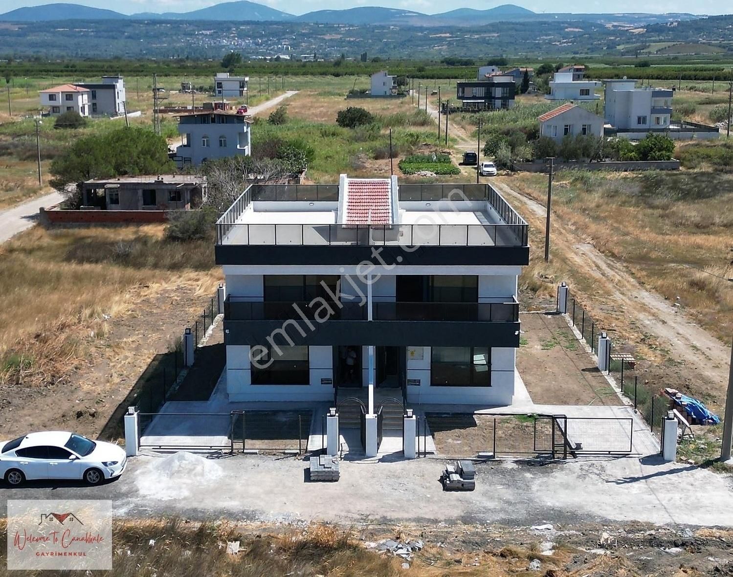 Lapseki Umurbey Bld. (Umurbey Merkez) Satılık Villa UMURBEY ALTINDA BOĞAZ VE KÖPRÜ MANZARALI SATILIK VİLLA