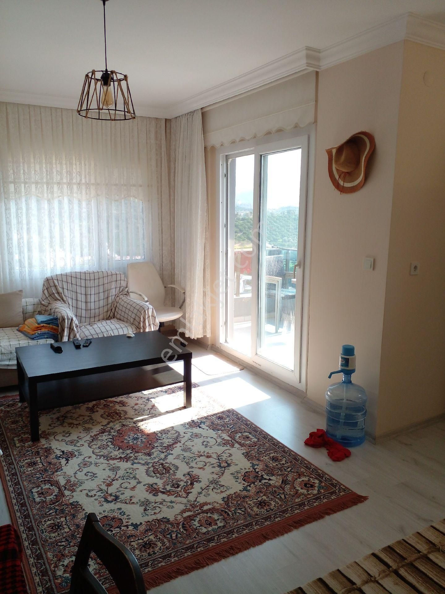 Menderes Gümüldür Fevzi Çakmak Kiralık Daire doğa ve deniz manzaralı 2+1esyali Kiralık daire