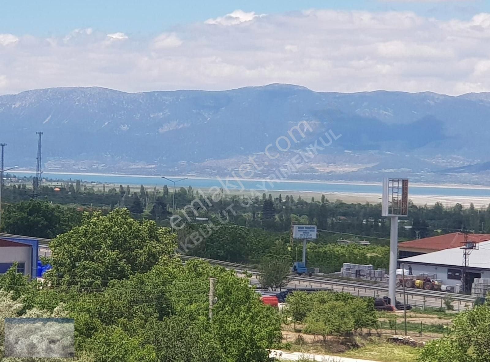 Burdur Merkez Gökçebağ Köyü (Başakevler) Satılık Villa BURDUR BAŞAK EVLER YAZLIKLARINDA FULL MAZARALI SATILIK VİLLA