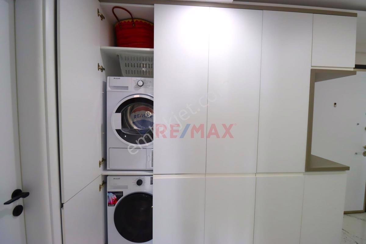 Kuşadası Yeni Havuzlu Site İçinde Ful Eşyalı Daire - Görsel 15