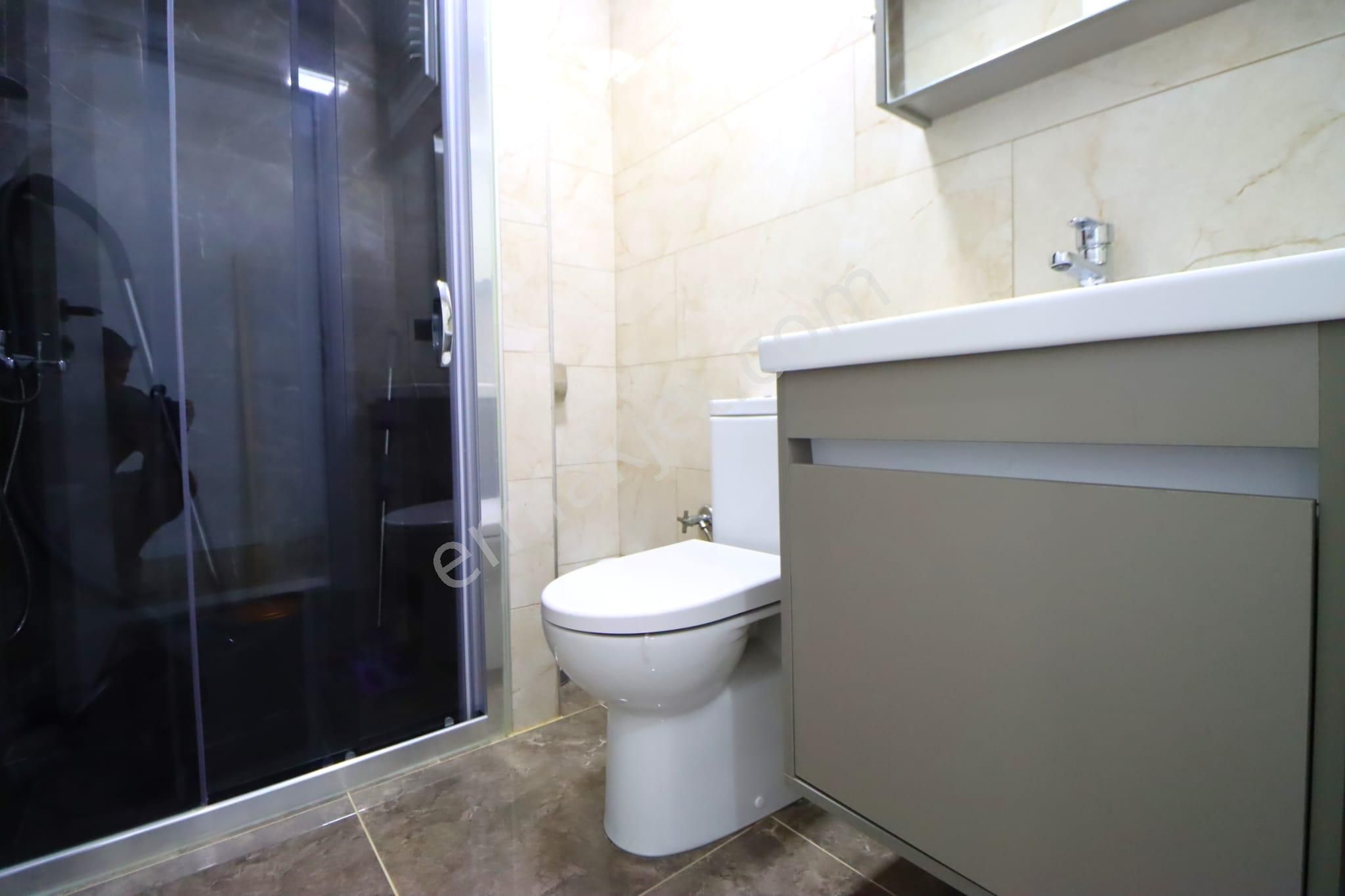 Kuşadası Yeni Havuzlu Site İçinde Ful Eşyalı Daire - Görsel 6