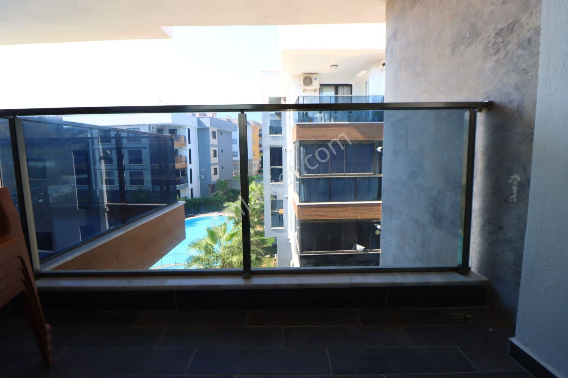 Kuşadası Yeni Havuzlu Site İçinde Ful Eşyalı Daire - Görsel 5