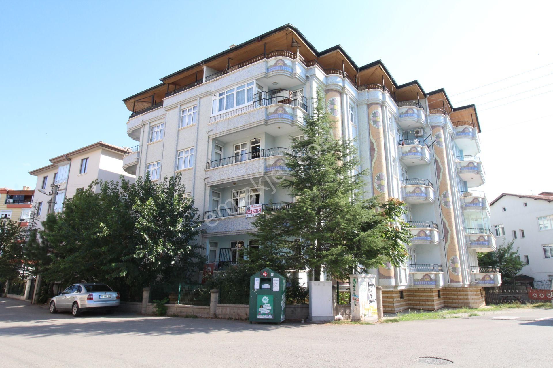 Aksaray Merkez Büyük Bölcek Satılık Daire  AKSARAY BÜYÜK BÖLCEKDE TATAR SOKAKTA SATILIK 3+1 DAİRE