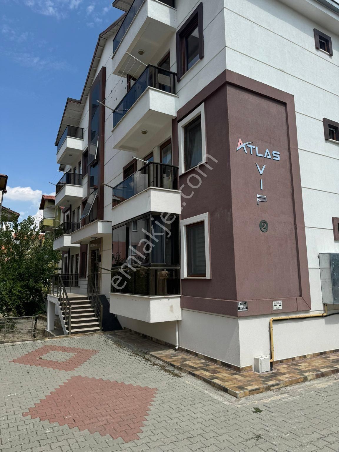 Isparta Merkez Modern Evler Satılık Daire KALE EMLAK’TAN MODERNEVLERDE SATILIK 1+1 LÜKS APART