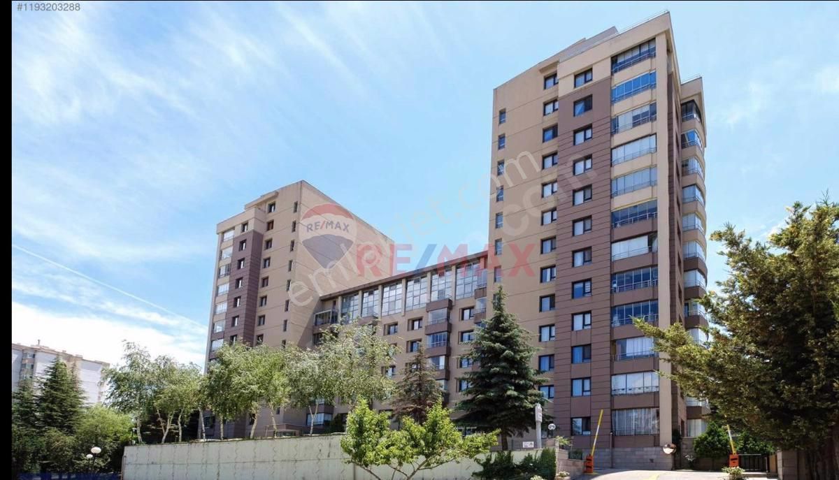 Çankaya Yukarı Dikmen Kiralık Daire Oranda Merkezi Konumda 3+1 Mobilyalı Şık Daire