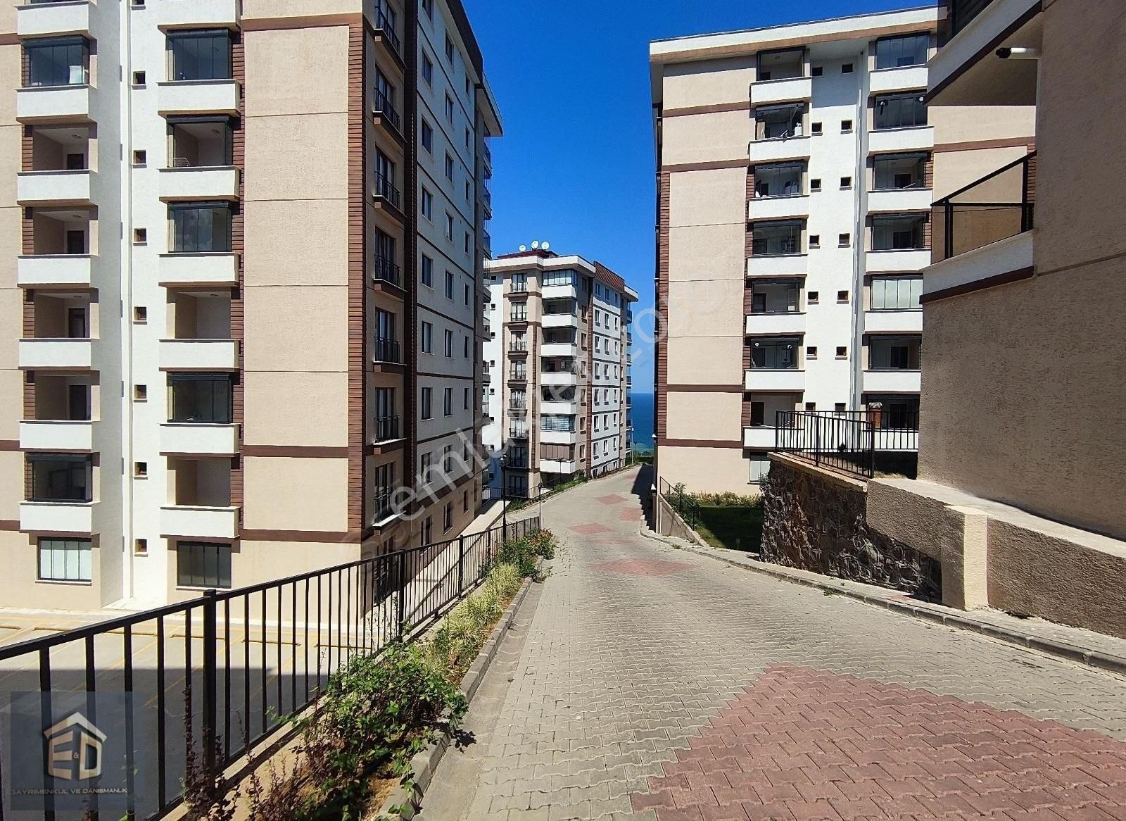 Ortahisar Yalıncak Satılık Daire TRABZON YALINCAK'TA SATILIK 2+1 DOĞALGAZLI DAİRE