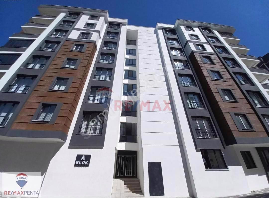 Palandöken Hüseyin Avni Ulaş Satılık Daire Remax Penta 'dan Yıldızkent 'te 4+1 Satılık Lüks Daire