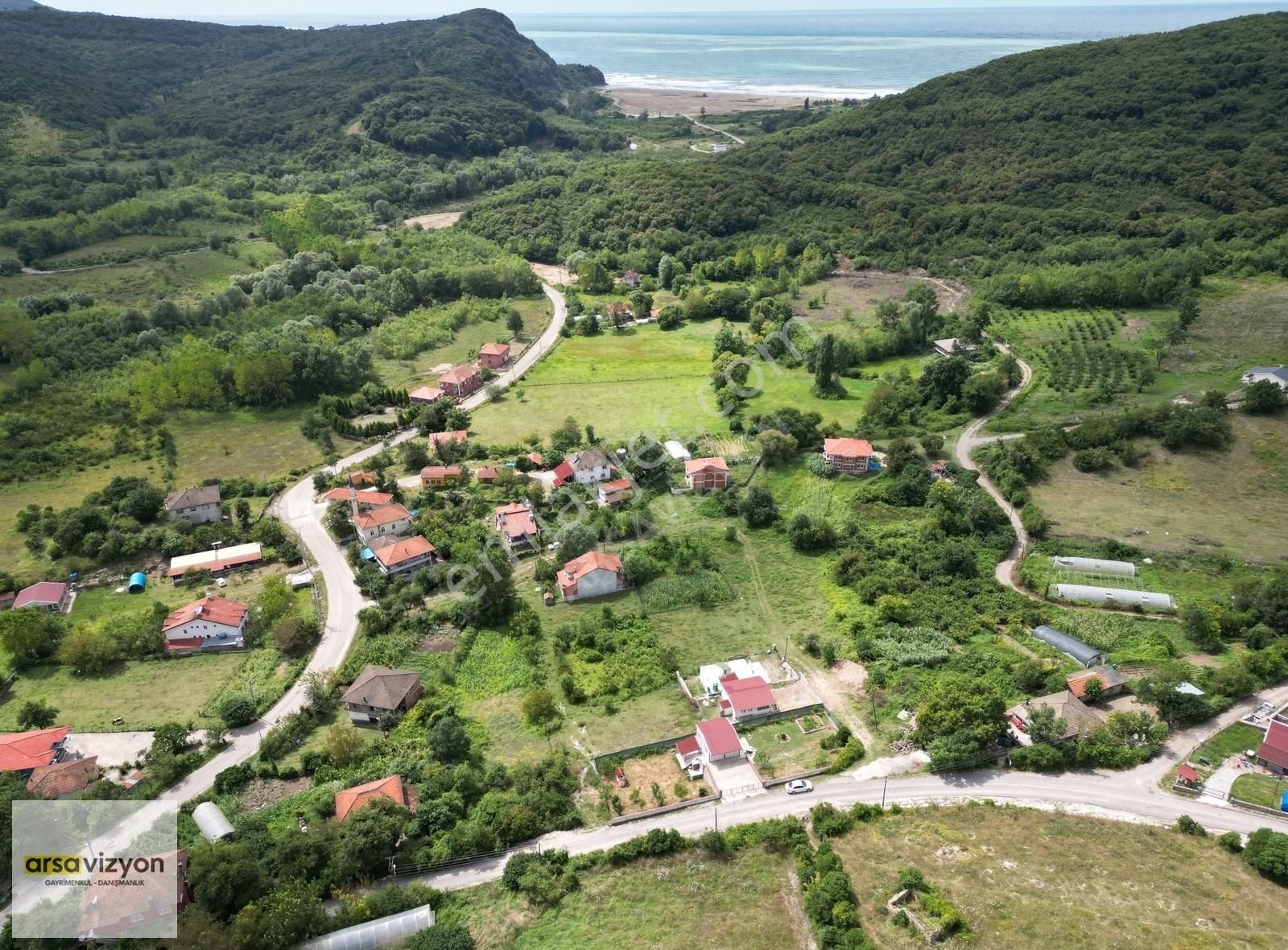 Bartın Merkez Arıönü Köyü (Aygıroğlu) Satılık Villa İmarlı Mugada Sahile Yürüme Mesafesinde, Resmi İmar Planlı Arsa