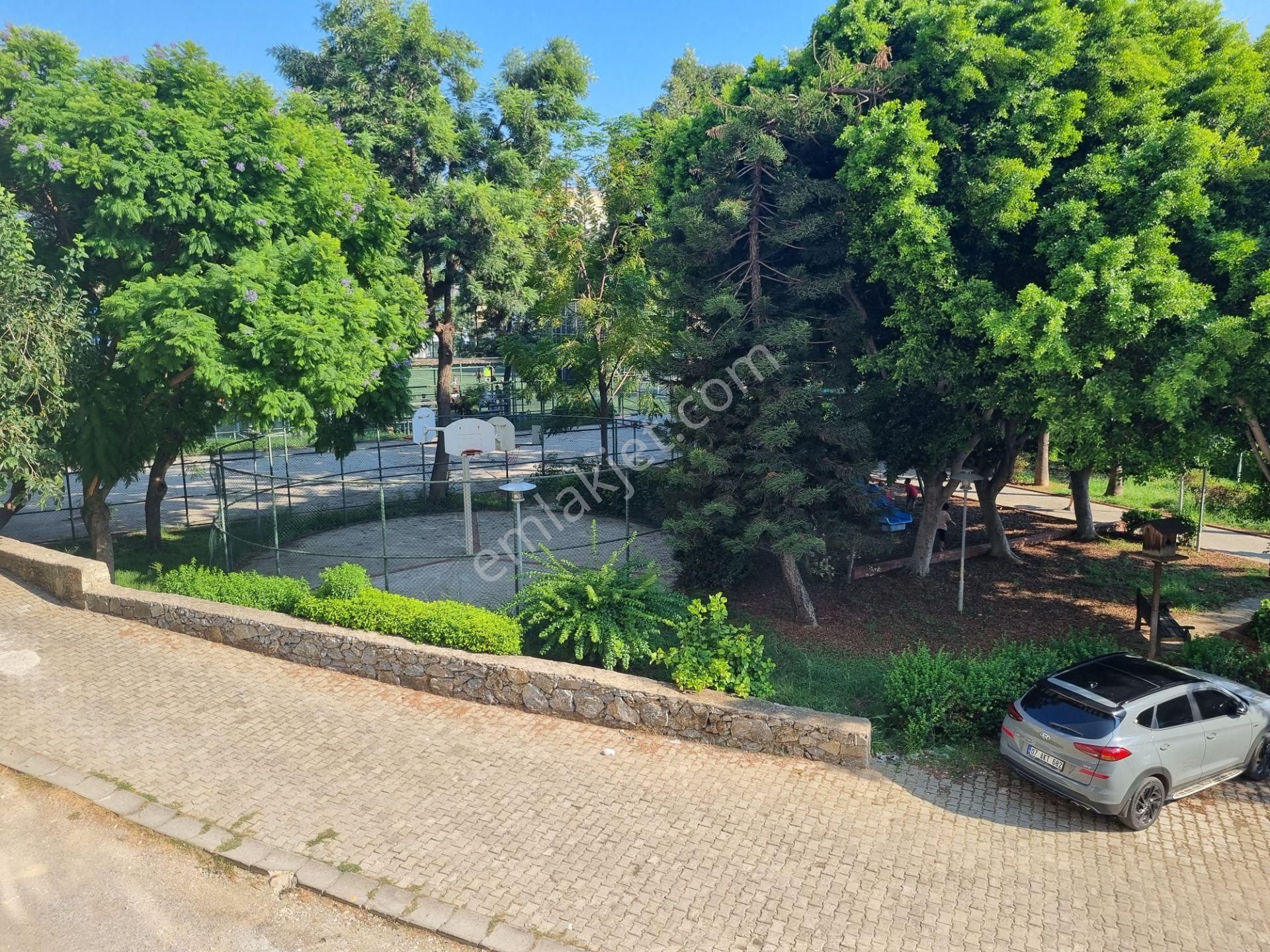 Alanya Kızlar Pınarı Kiralık Daire  KIZLARPINARI MAH GÜZEL KONUMDA KİRALIK 2+1 AYRI MUTFAK DAİRE