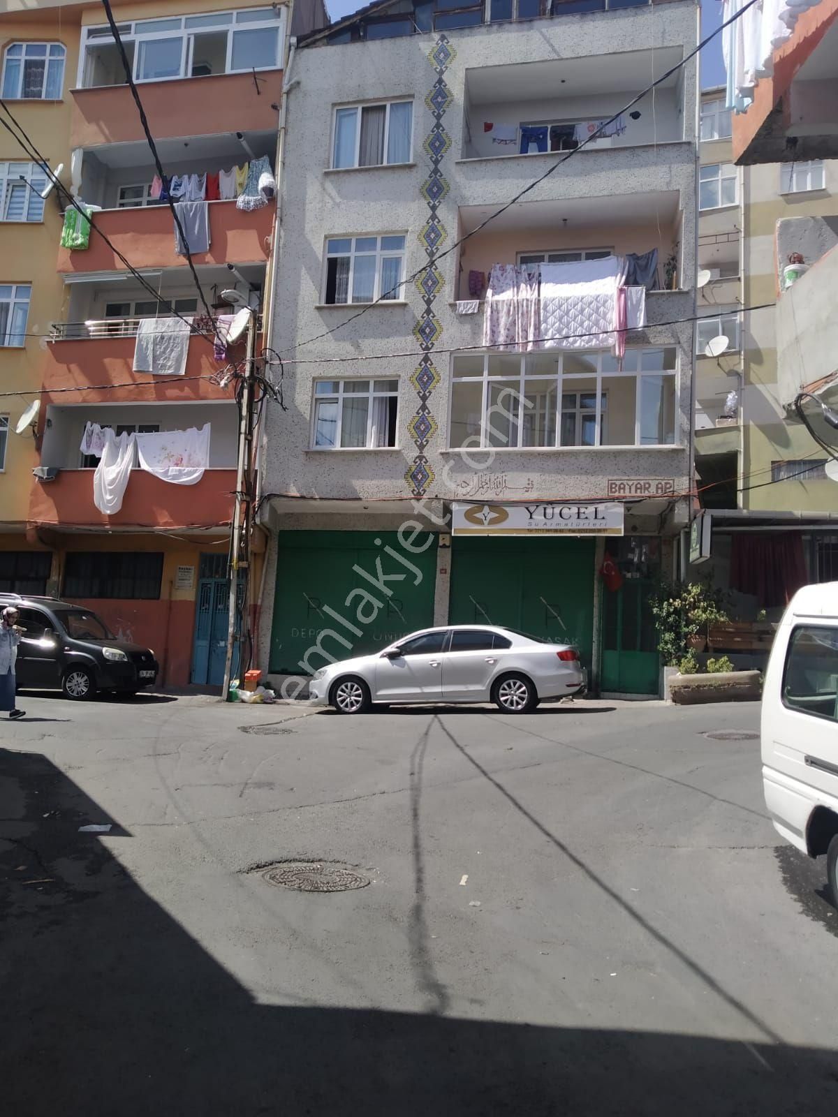 Beyoğlu Piyalepaşa Satılık Daire Piyalepaşa Mah. yenilenmiş 3+1