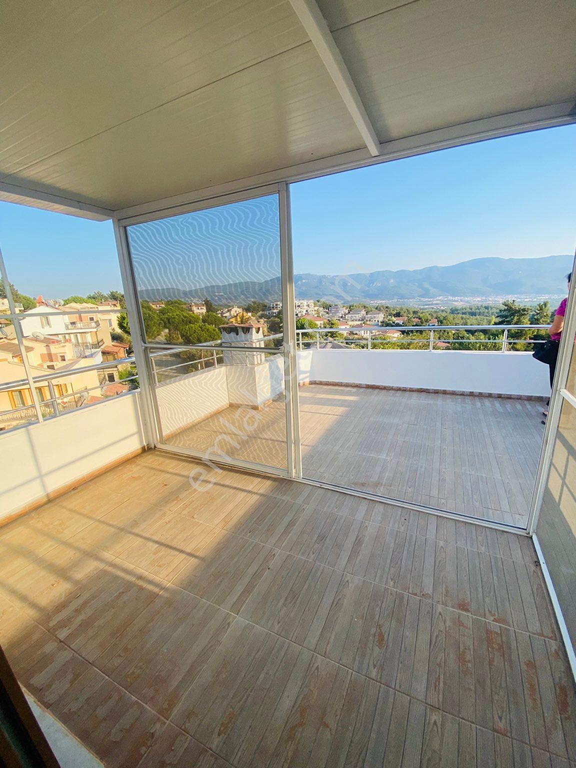 Kuşadası Soğucak’ta Uygun Fiyata Full Deniz Manzaralı 3+1 Tripleks Ve 3+1 Daire - Görsel 33