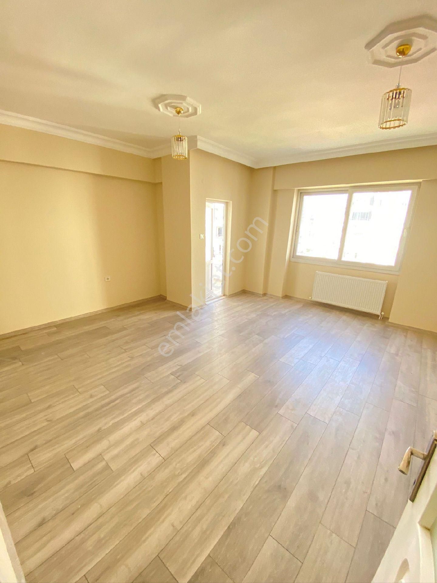 Toroslar Çağdaşkent Satılık Daire TOROSLAR ÇAĞDAŞKENT MAH. 6.KAT 3+1 MASRAFSIZ DAİRE