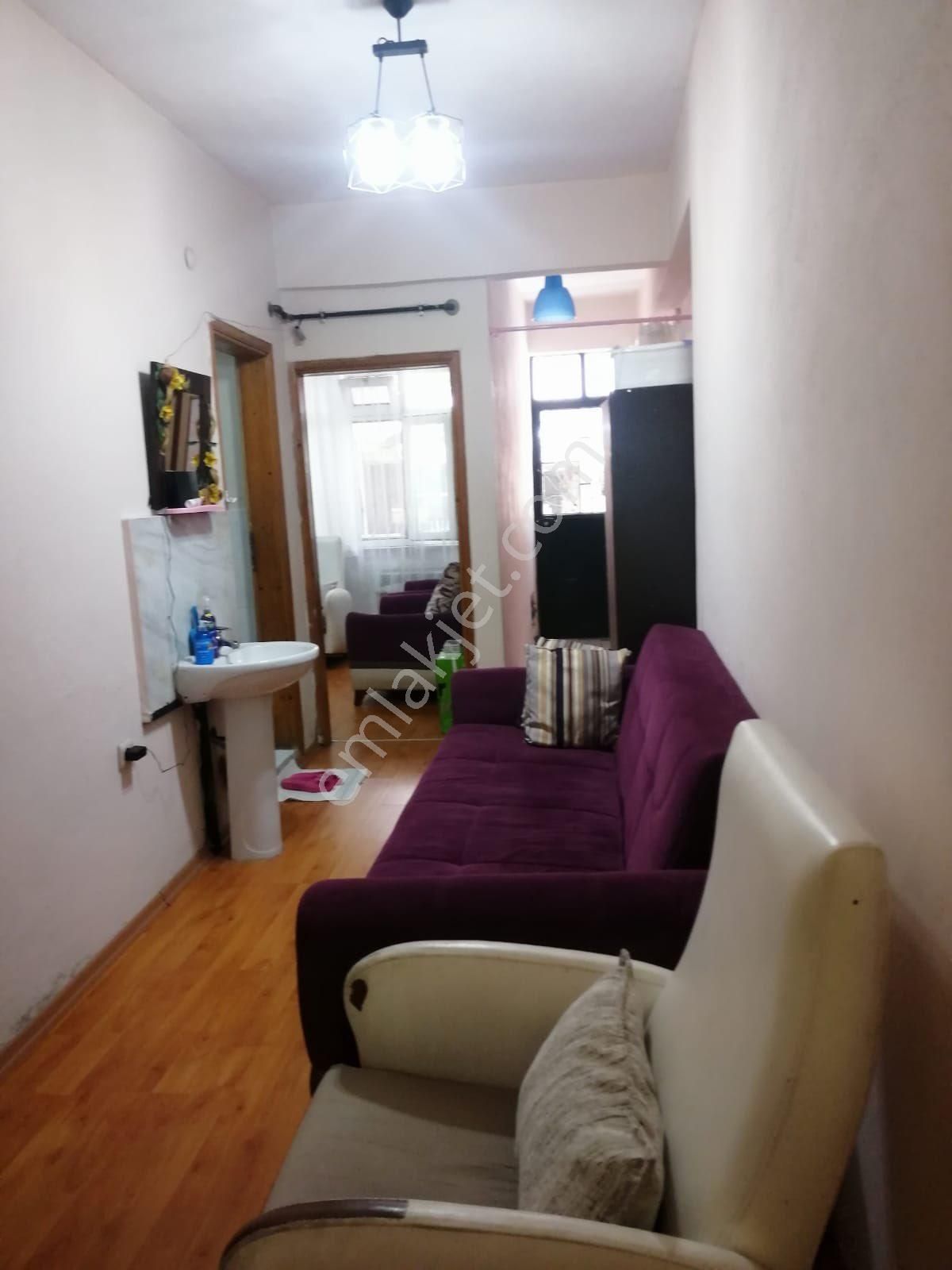 Avcılar Yeşilkent Satılık Daire YEŞİLKENTTE 1+1 DAİRE