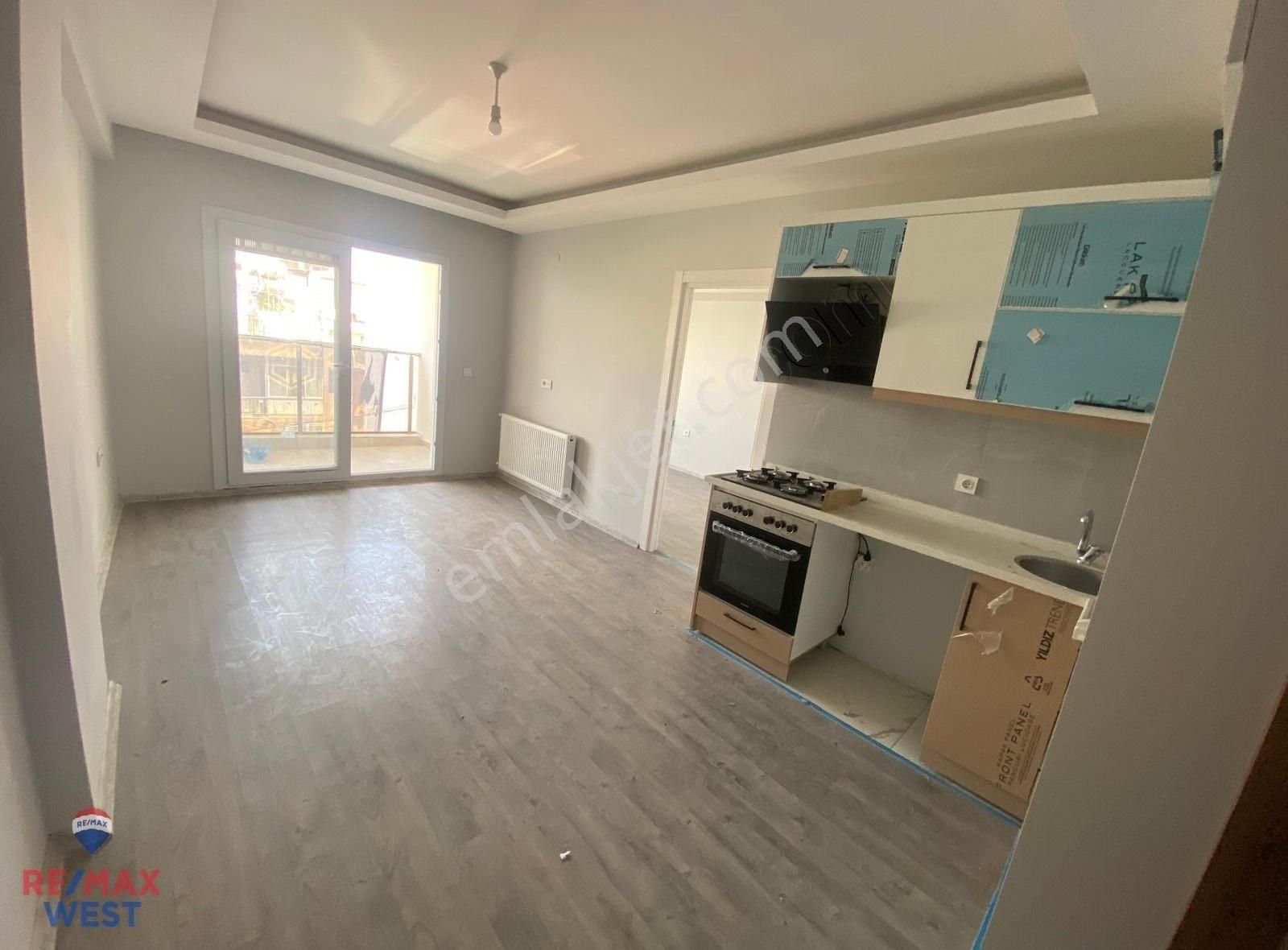 Çiğli Ataşehir Satılık Daire ATAŞEHİR'DE SATILIK 1+1 SIFIR DAİRE