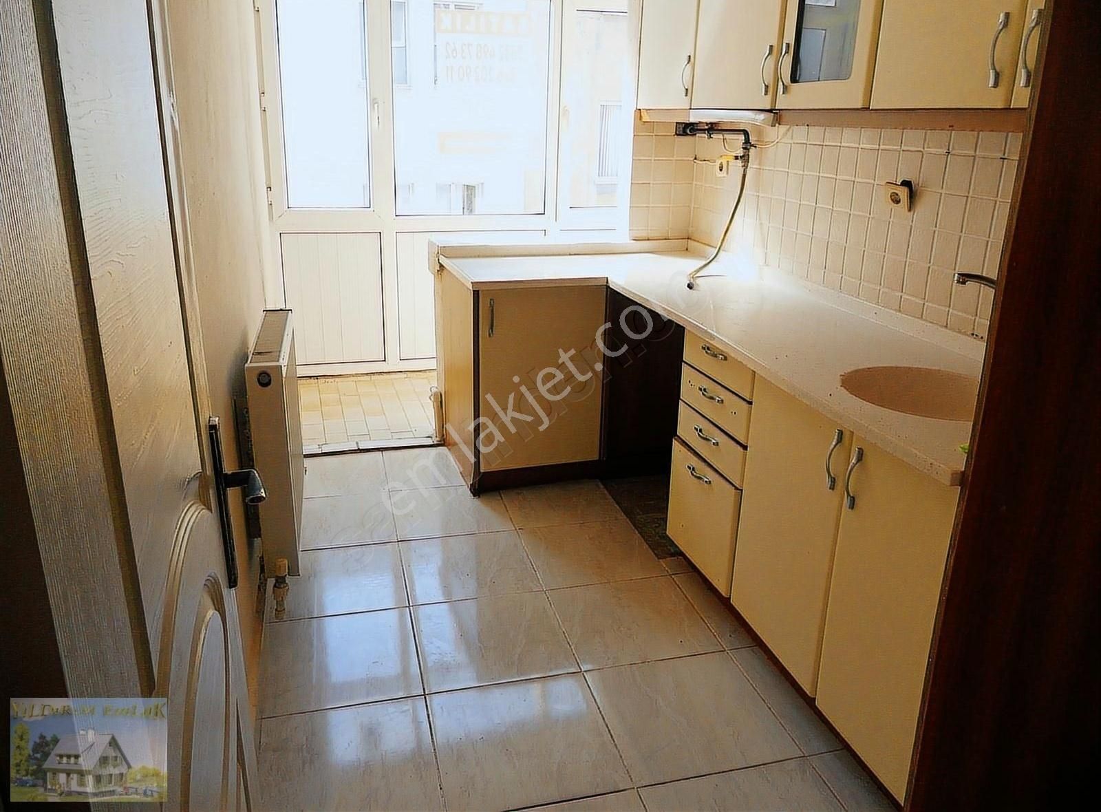 Bandırma Sunullah Satılık Daire BANDIRMA SATILIK 2+1 KOMBİLİ ARA KAT DAİRE