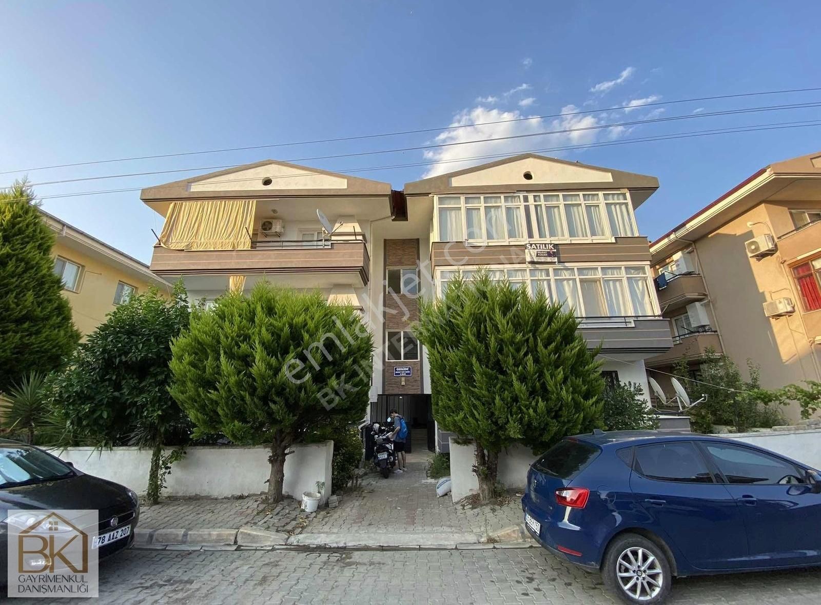 Selçuk Cumhuriyet Satılık Daire CUMHURİYET MAH. SATILIK 3+1 DOĞALGAZLI GENİŞ DAİRE