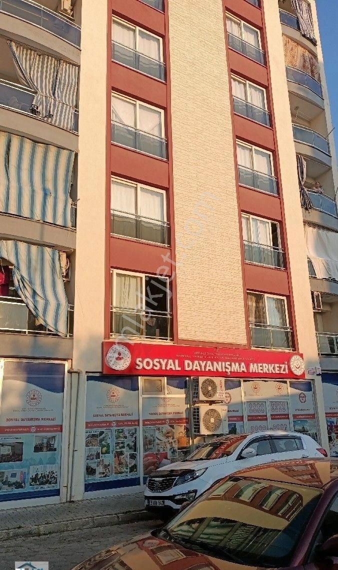 İncirliova Kurtuluş Kiralık Daire İncirliovada Cadde Üzerinde Eşyalı Daire