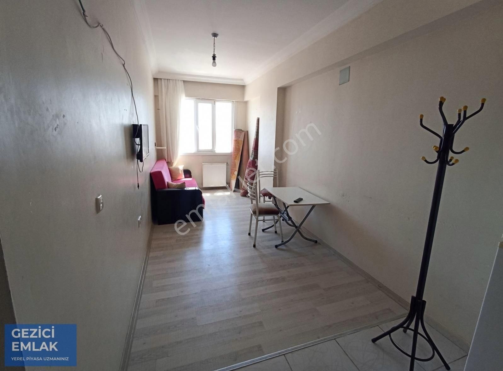 Kilis Merkez Ekrem Çetin Kiralık Daire GEZİCİ EMLAKTAN KİRALIK 1+1 ÜNİVERSİTE BÖLGESİNDE DAİRE