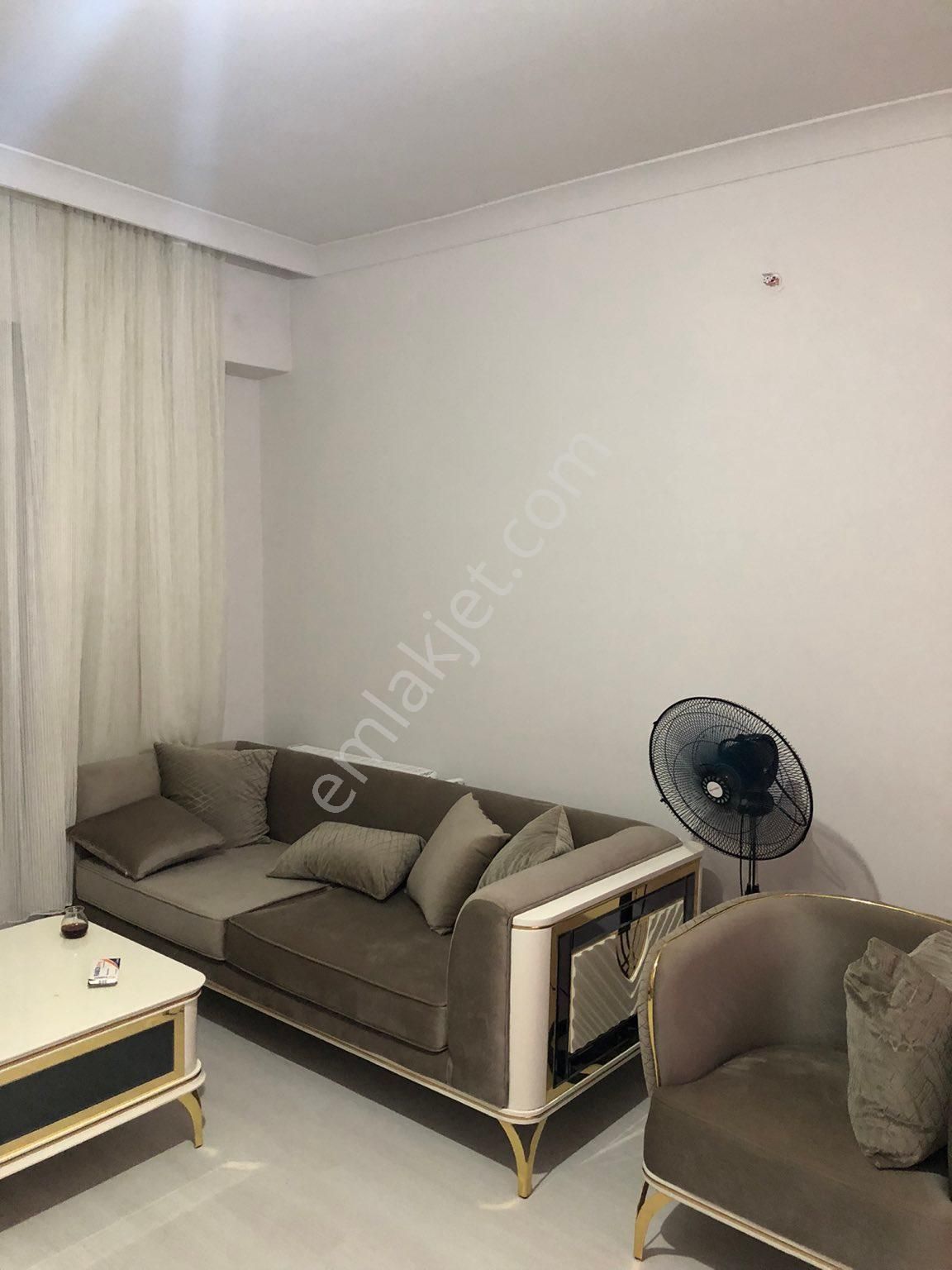 Esenyurt Orhan Gazi Kiralık Daire İSTANBUL BAHÇEŞEHİR 2.KISIM HAYAT PARK 2 REZİDANS KAT/27 DAİRE/243