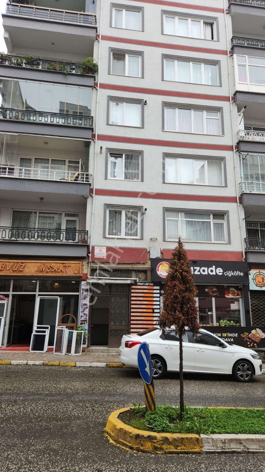 Giresun Giresun Merkez Kiralık Atölye  gıresun yenıyolda depo/dukkan/atolye olmaya musaıt  180 m2 tabanı  70 m2 tavanı olan ısyerı kıralık