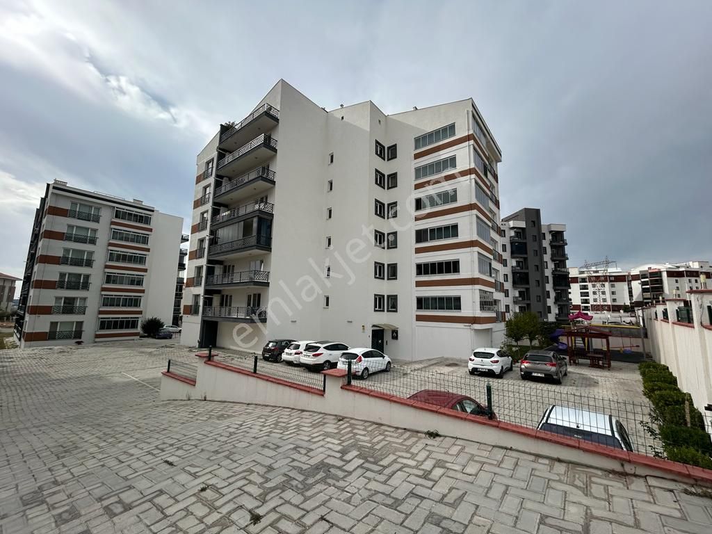 Çanakale Hamidiye Mahallesi Site İçerisinde 2+1 Satılık Daire - Görsel 4