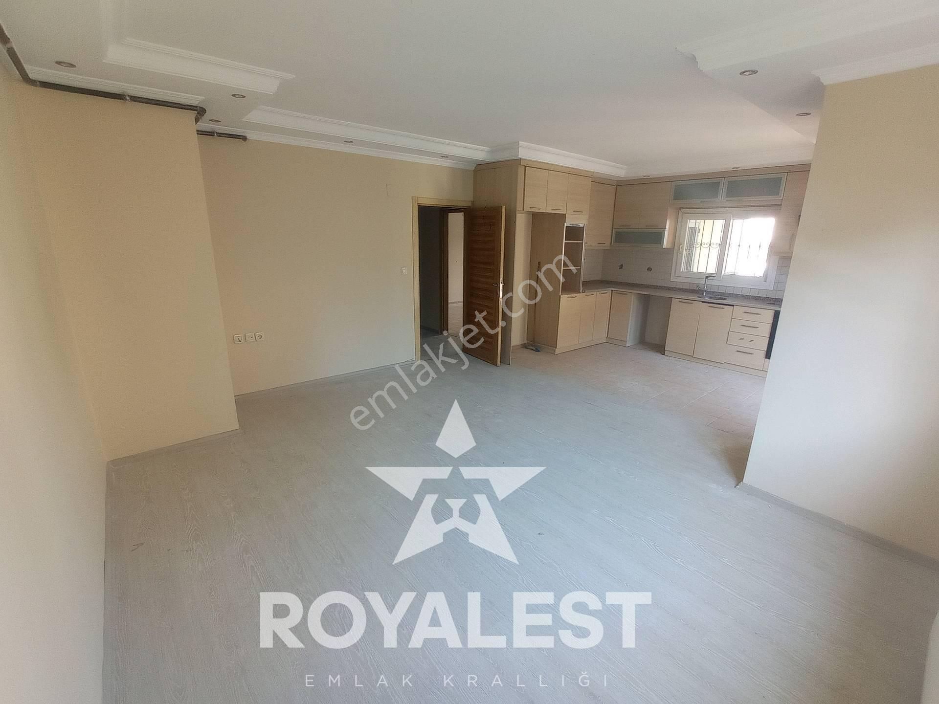 Seyhan Yeşilyurt Kiralık Daire Royalest'ten 4+1 Mavi Bulvarda Temiz Daire Kaçırılmaz