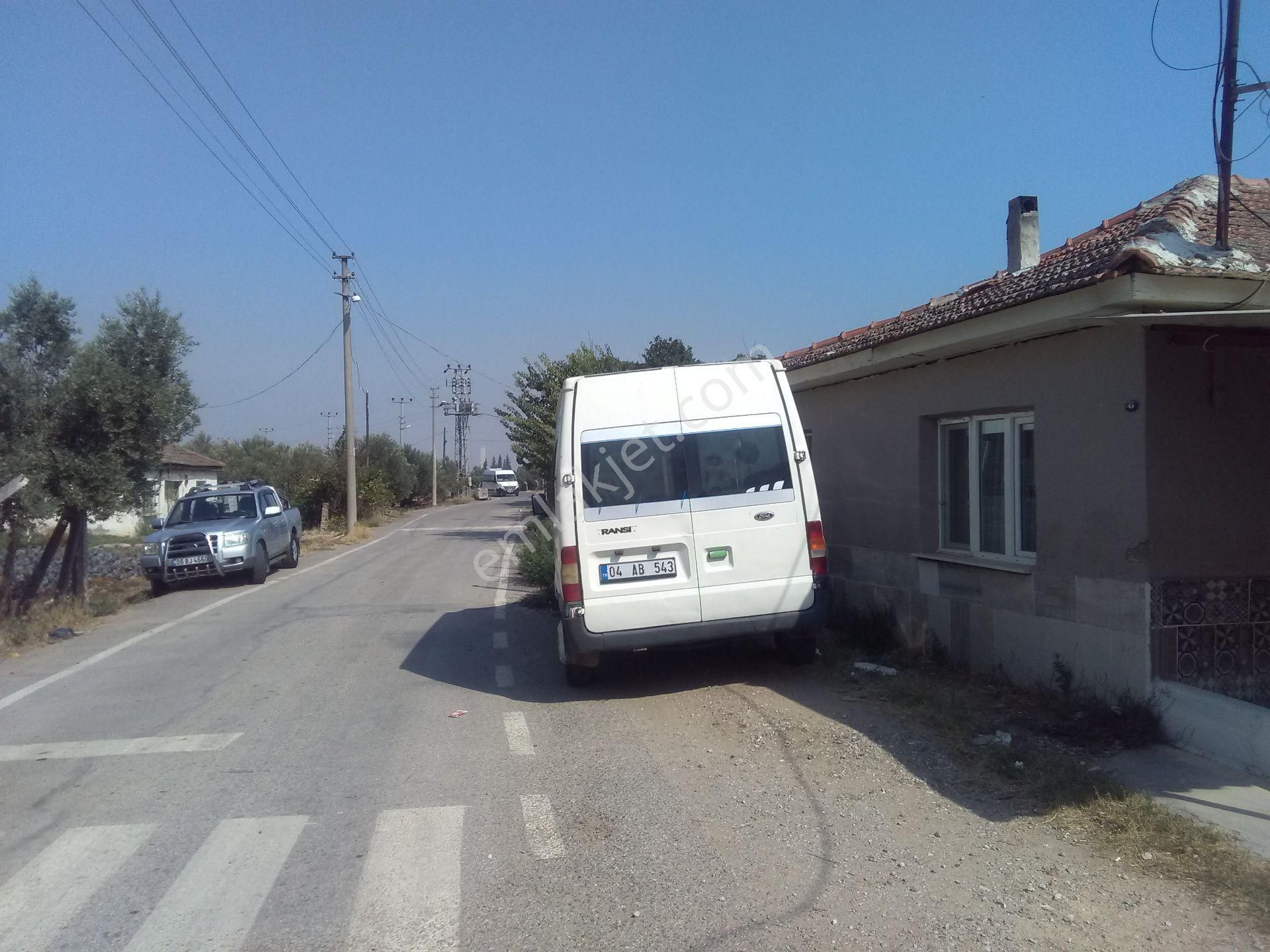 İzmir Torbalı Gold Emlaktan Satılık 6 Daire Ve Dam - Görsel 2