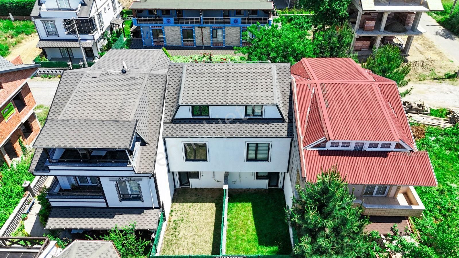 Kocaali Yalı Satılık Villa Sakarya/kocaali De Müstakil Bahçeli 3+1 Sıfır Villa