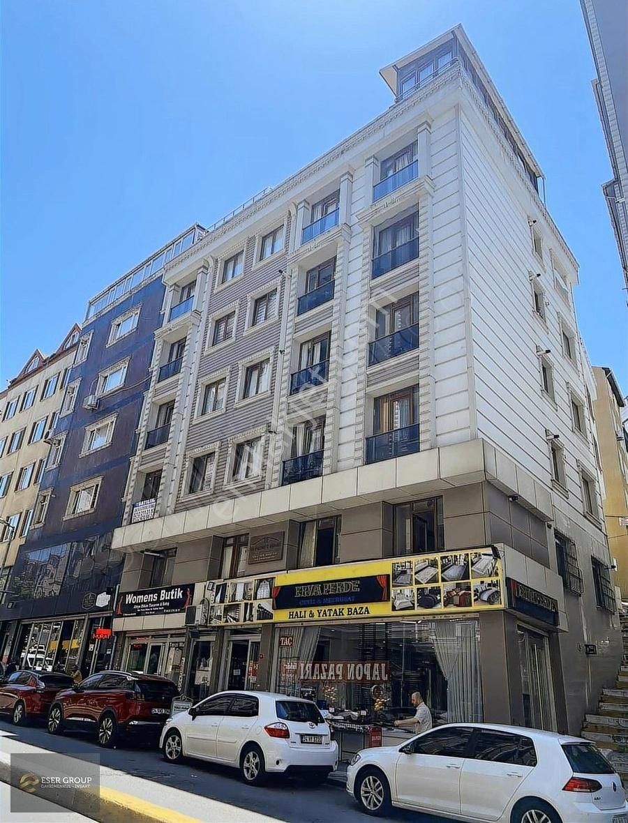 Şişli Mecidiyeköy Satılık Daire *SATILIK*2+1 75 m2 CADDE ÜZERİ KAT MÜLKİYETLİ OTOPRKLI