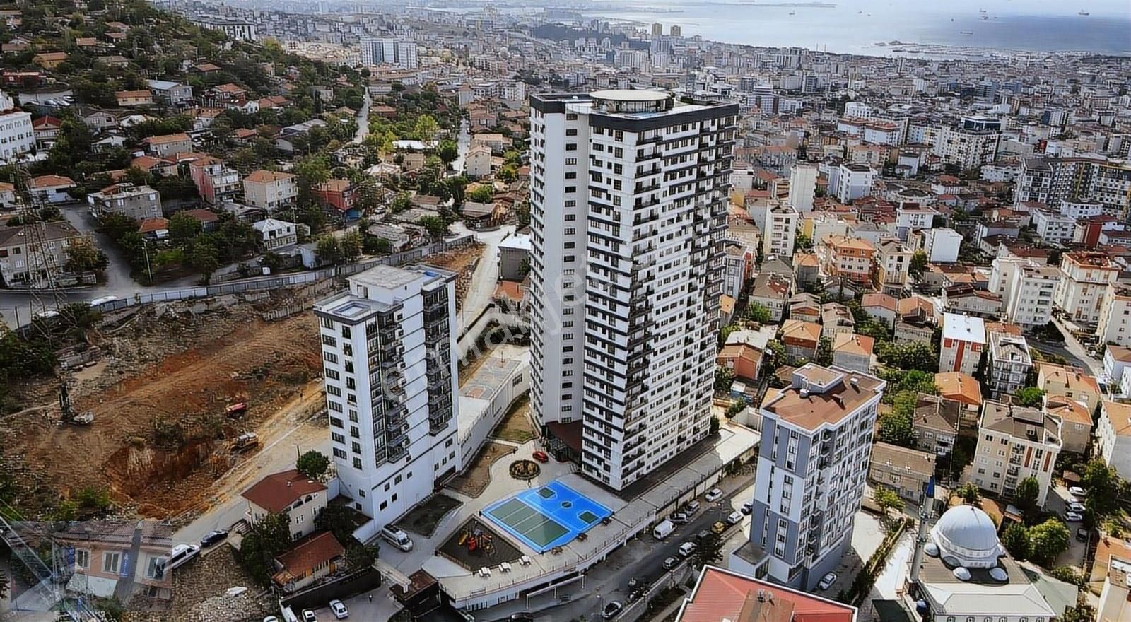 Kartal Hürriyet Satılık Residence FULL DENİZ MANZARALI SATILIK 2+1 DAİRE