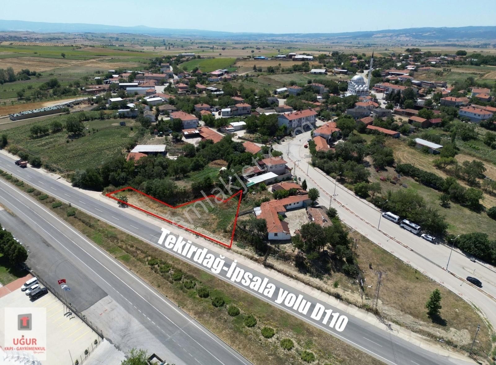 Malkara Çavuşköy Satılık Konut İmarlı Malkara Çavuşköy D110 ana yola 80m cepheli Satılık Arsa