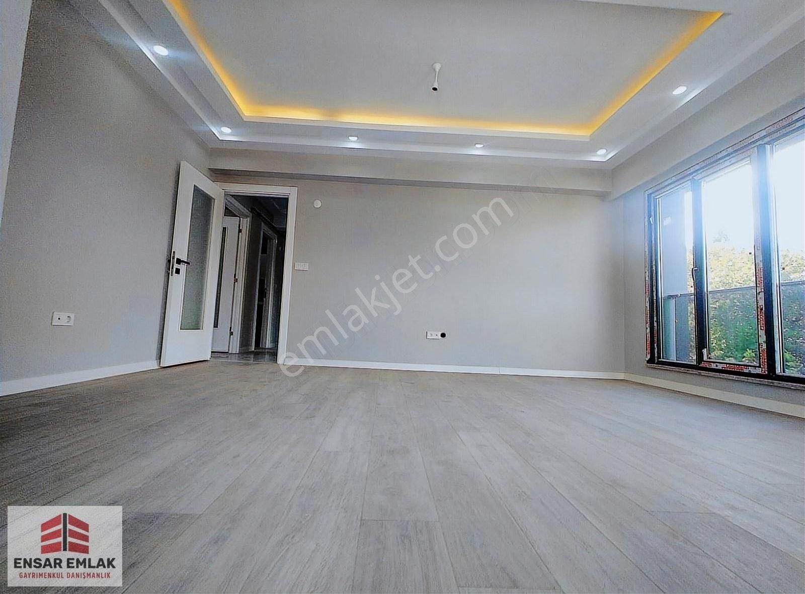 Eyüpsultan Merkez Satılık Daire PİERLOTTİ KONAKLARI 5+1 200 M2 ÇATI DUBLEXİ