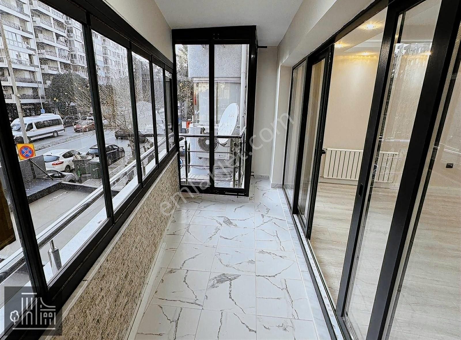 Mithatpaşa Cadde Üzerinde Hava Hastanesi Yakını 3+1 120 M2 Araka - Görsel 13