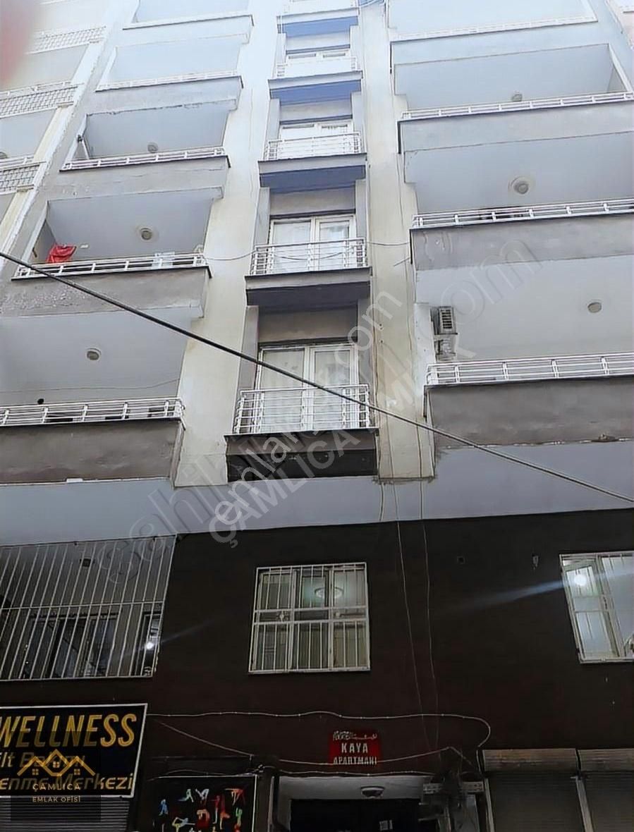 Kızıltepe Cumhuriyet Satılık Daire ÇAMLICA EMLAKTAN SATILIK 3+1 DAİRE