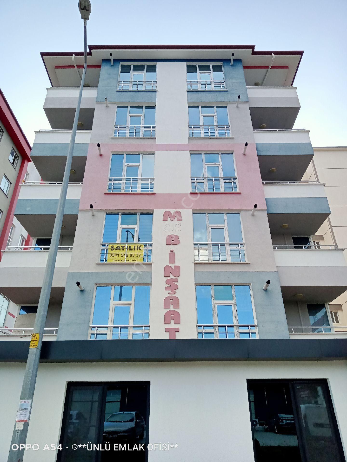 Kastamonu Merkez Kuzeykent Satılık Daire ÜNLÜ EMLAKTAN KASTAMONU ÜNİVERSİTESİ KAMPÜS MEVKİİNDE ARAKAT MANZARALI EŞYALI SATILIK 2+1 DAİRE