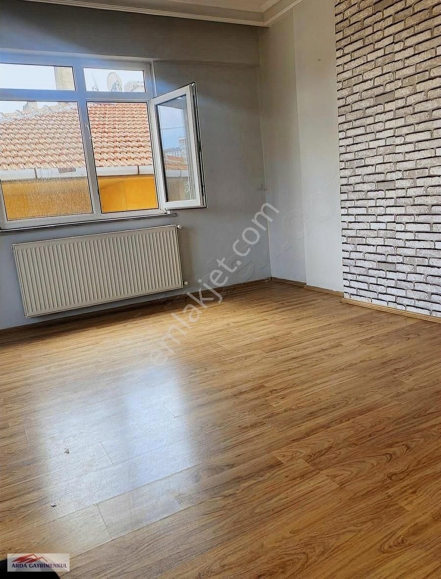 Ümraniye Çamlık Kiralık Daire ÜMANİYE ÇAMLIK MAHALLESİ GÜZEL KONUMDA 2+1 KİRALIK DAİRE