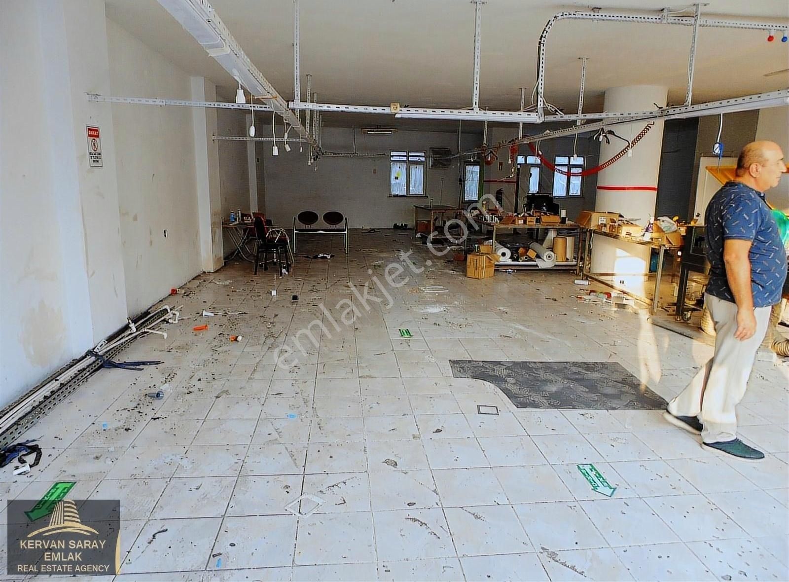 Bahçelievler Mahmutbey Cadde Üzeri Kiralık İşyeri 200m2 3. Kat - Görsel 5