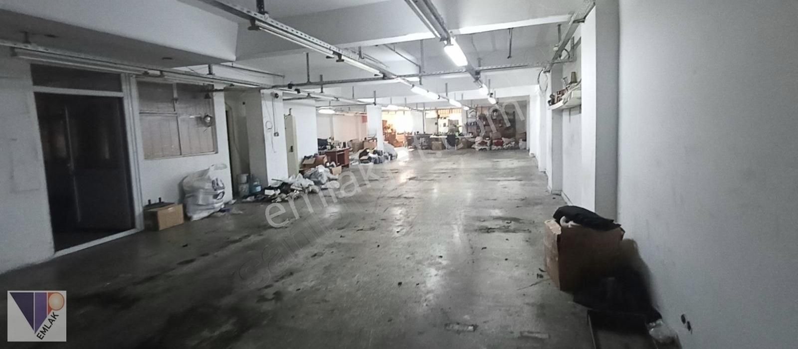 Eyüpsultan Topçular Kiralık Depo RAMİ TOPÇULAR MAHALLESİ 500 M2 ASANSÖRLÜ ATÖLYE DEPO