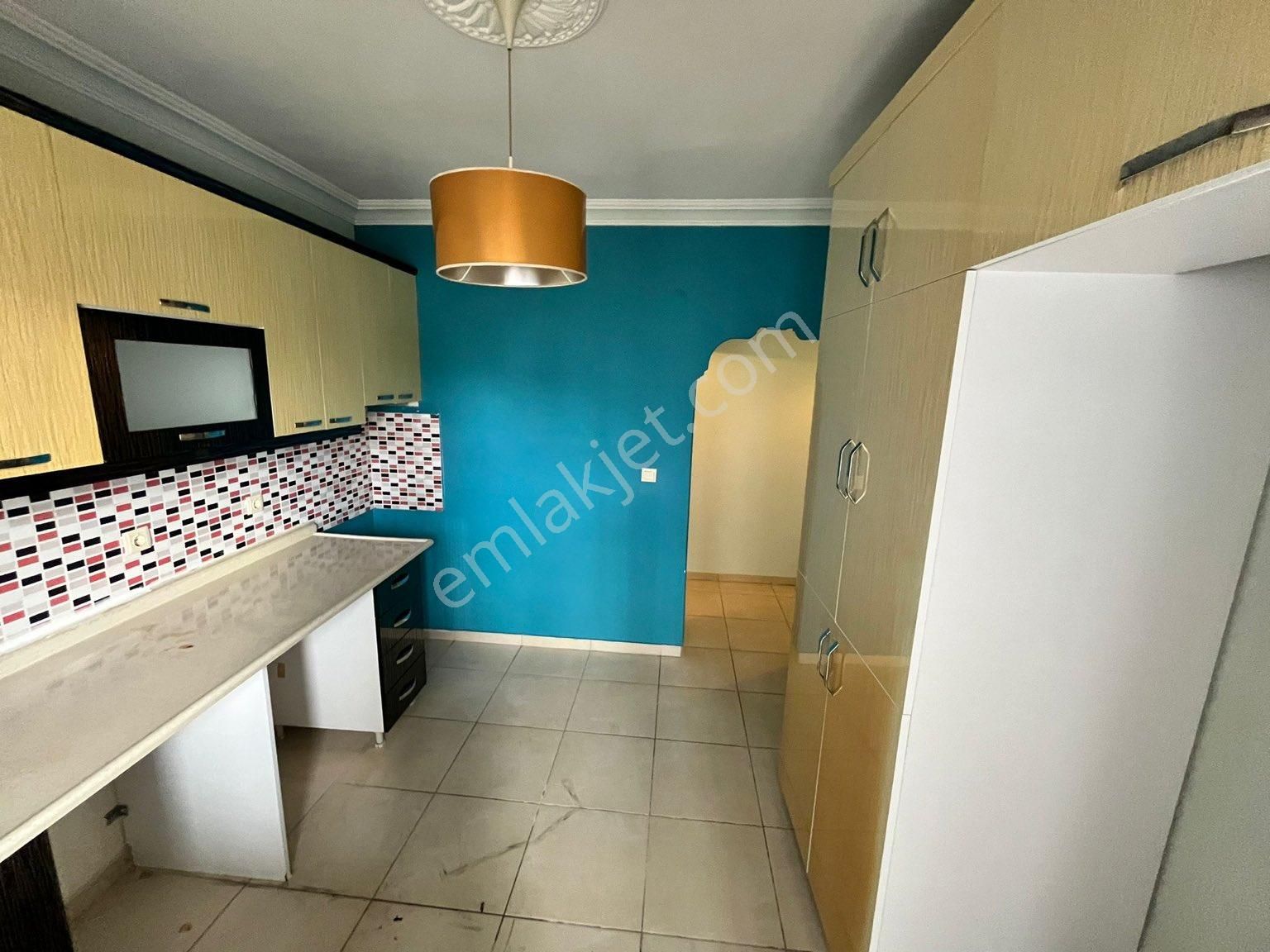 Kepez Yeni Emek Satılık Daire YENİEMEK MAHALLESİ 2+1 SATILIK DAİRE