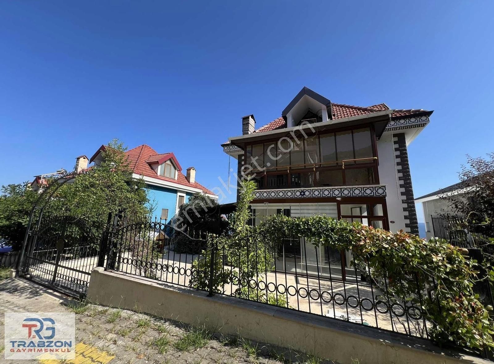 Akçaabat Mersin Satılık Villa AKÇAABAT MERSİN'DE SATILIK FUL DENİZ MANZARALI FIRSAT VİLLA