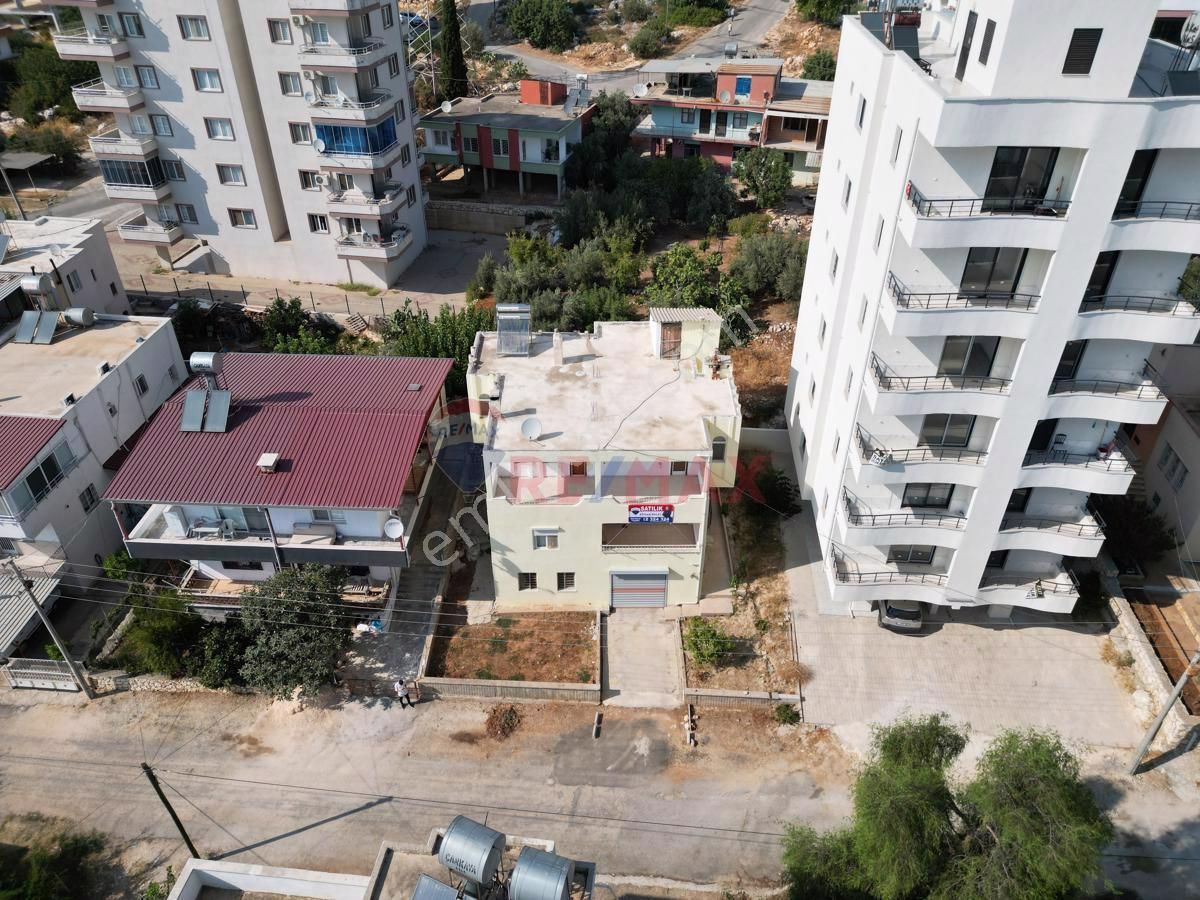 Silifke Atakent Satılık Müstakil Ev REMAX TROPİK'TEN SUSANOĞLU'NDA SATILIK 2 KATLI MÜSTAKİL KONUT